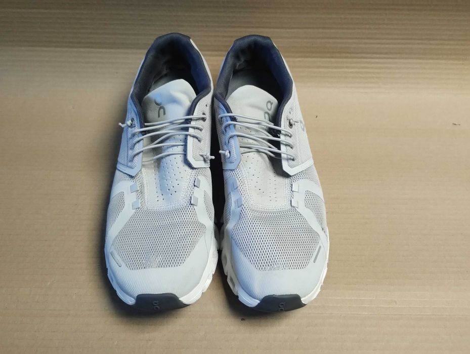 Buty do biegania biegowe ON Running Cloud 5 roz 46