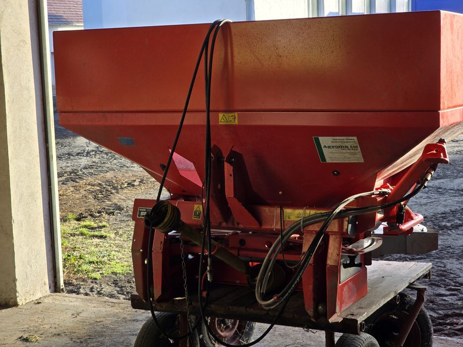 Rozsiewacz do nawozów Rauch MDS 732 R