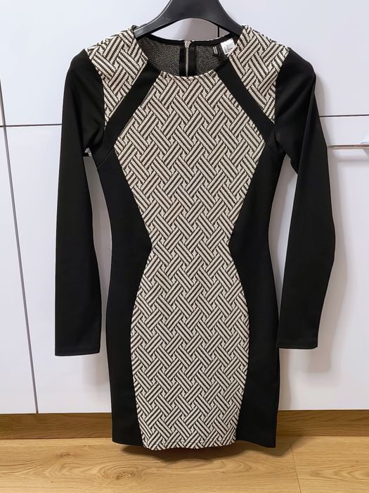 Elegancka, czarno-biała sukienka - S/36