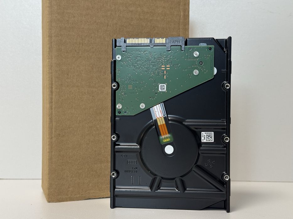 жорсткий диск Seagate IronWolf Pro 6TB ST6000NE000