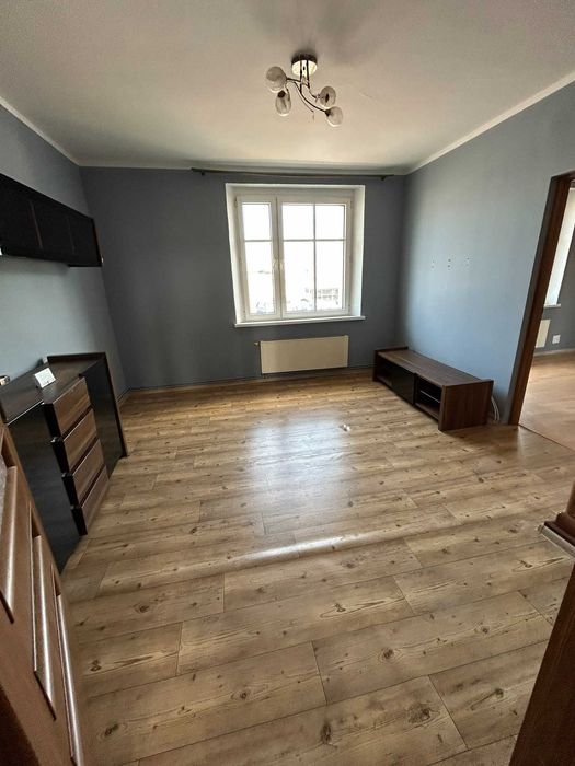 Mieszkanie dwupokojowe z piwnicą i pomieszczeniem gospodarczym