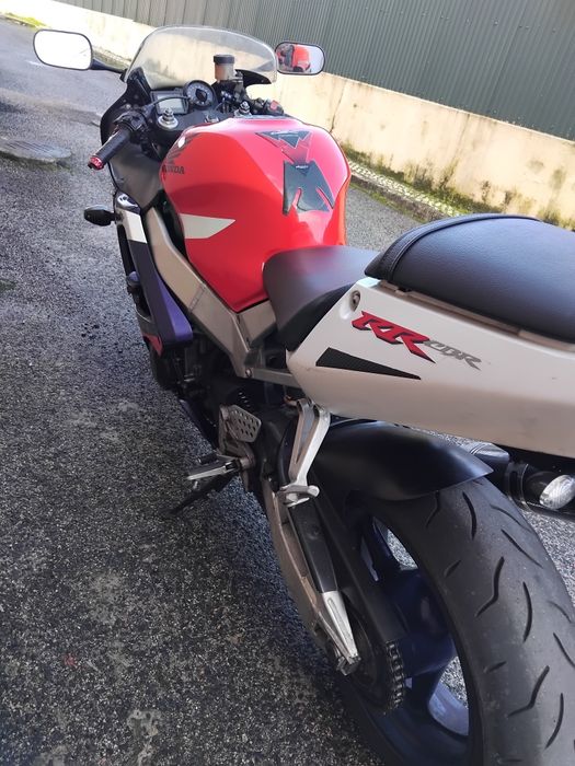 Honda cbr 929 rr 2000