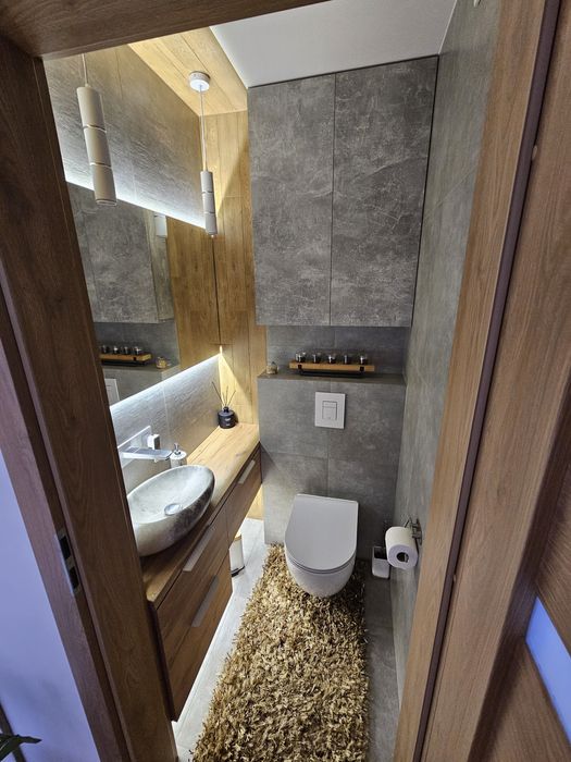 Mieszkanie poddaszowe - 4 pokoje - klima  -  balkon