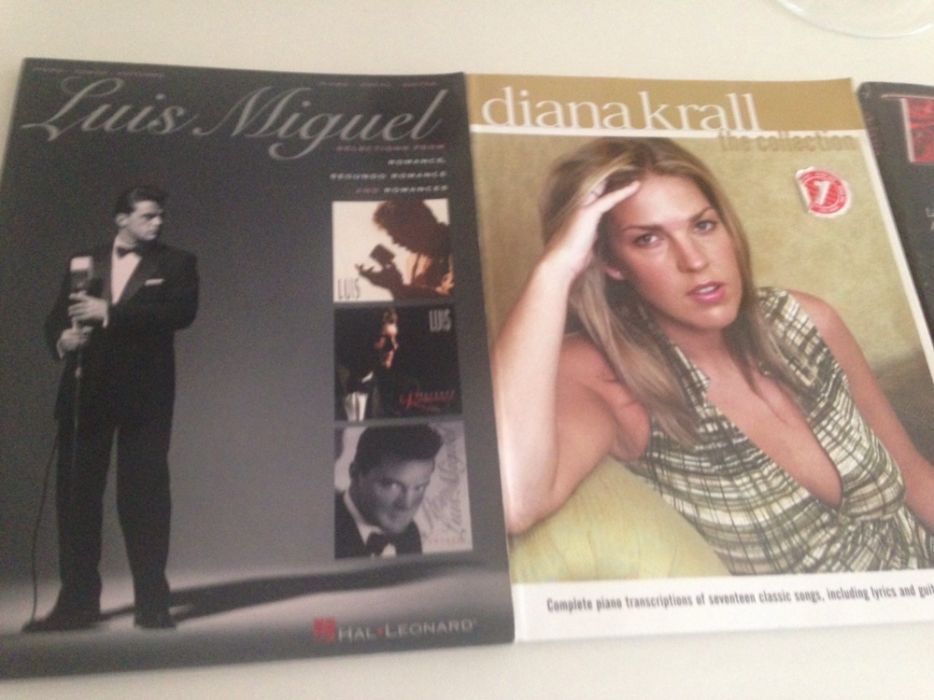 Pautas de músicas- vários géneros- música para órgão