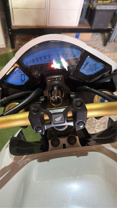 Selling CB1000R, ready to ride