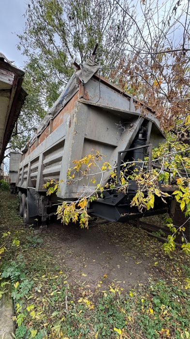 Продам прицеп тягач самосвал