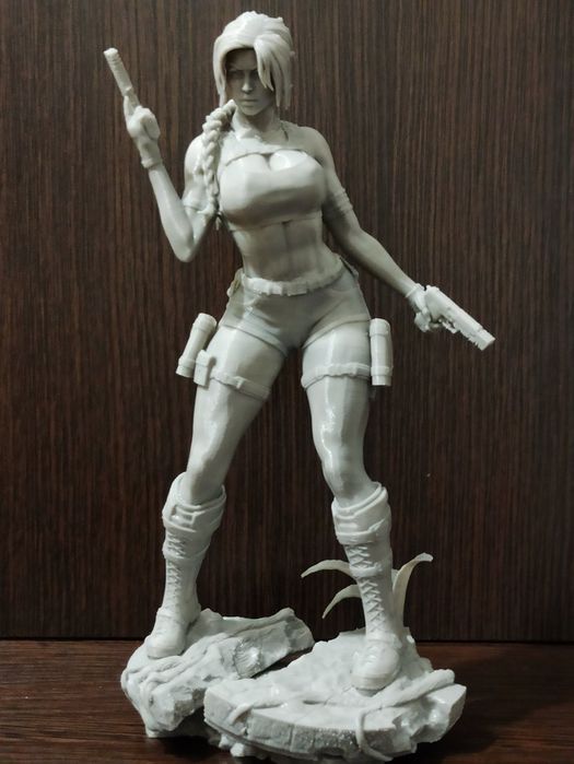 Lara Croft Tomb Raider Лара Крофт Расхитительница Гробниц 22см