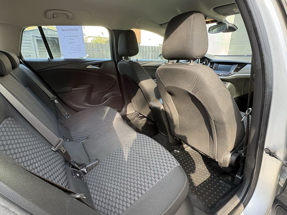 Opel Astra  1.6 CDTI