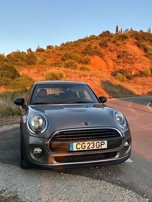 Mini Cooper One Blackyard 2019