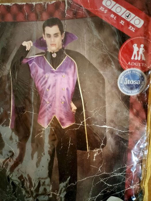 Disfarce Vampiro em Roxo