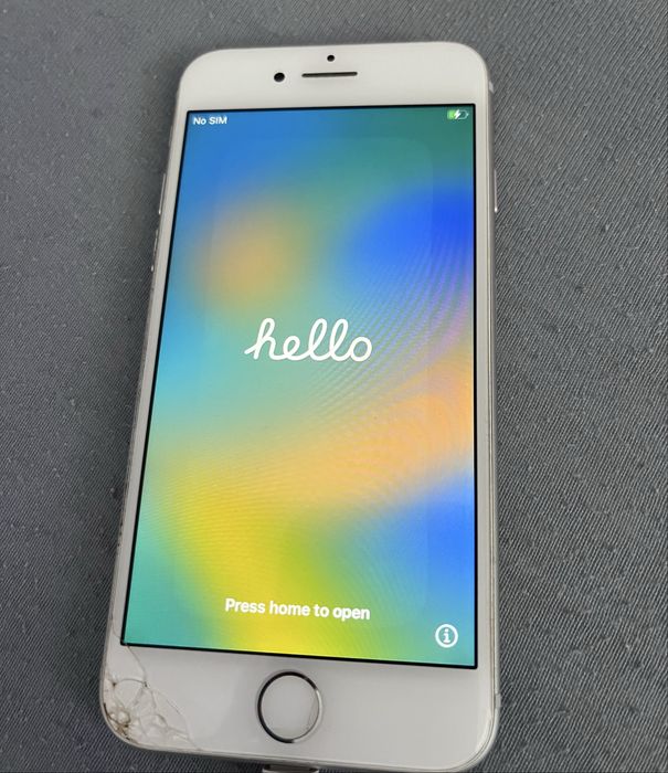 Iphone 8 sprawny 64GB