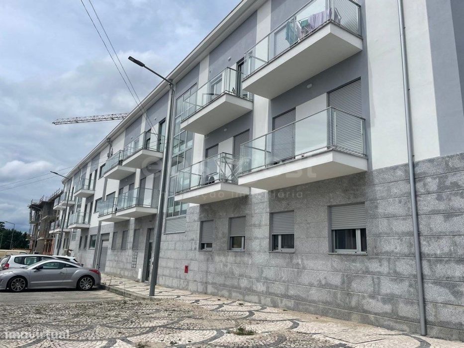 Apartamento T1 em construção, localizado em Carregal do Sal