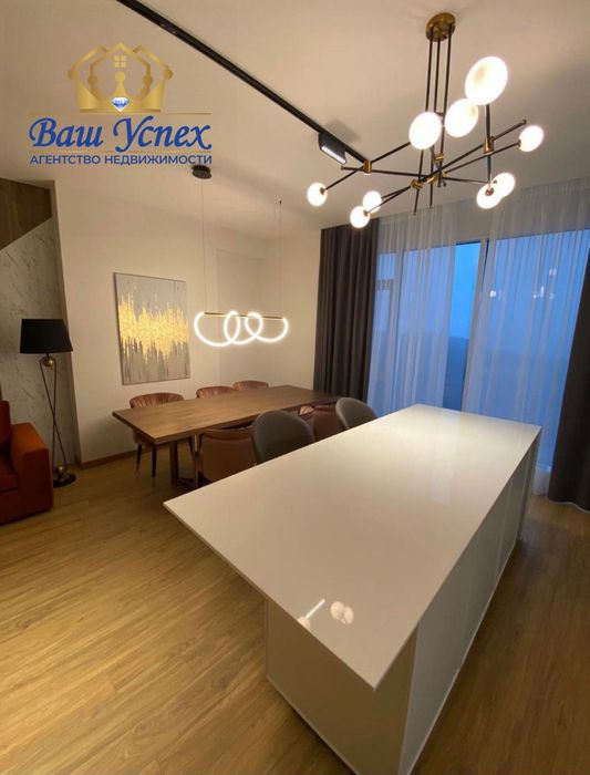 Продажа 5 ком квартиры в центре. ЖК Busov Hill.Буславская.