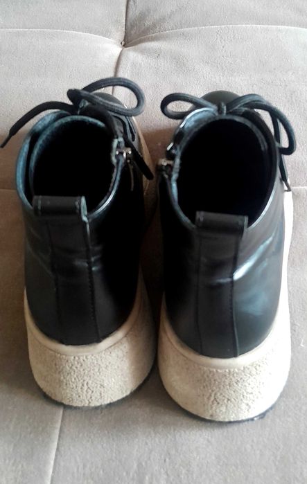 Черевики шкіра чоботи