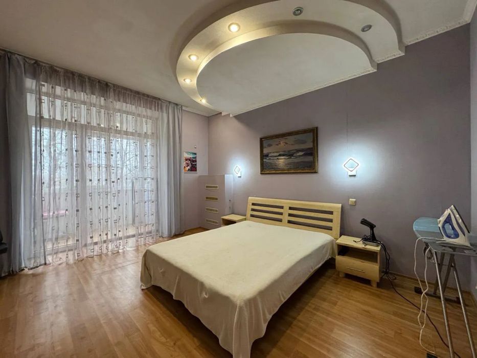 Актуальна! Продам 3-к квартиру с ремонтом пр.Нигояна, Ивана Мазепы