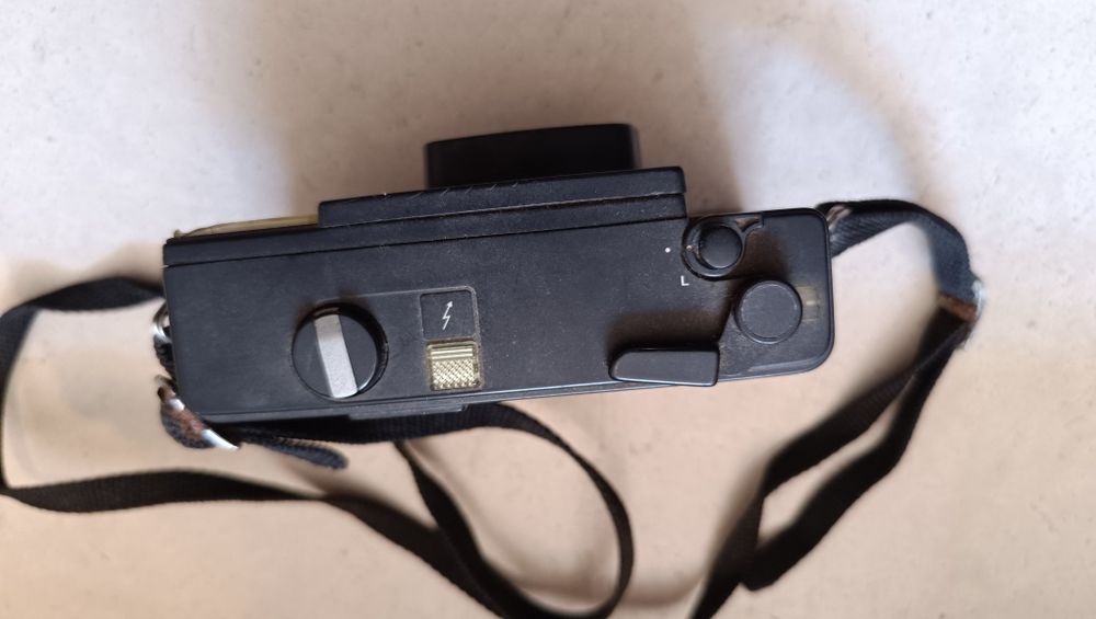 Máquina fotográfica antiga Chinon