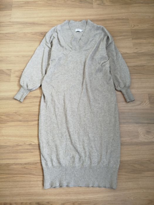 Only dluga dzianinowa sweterkowa sukienka L/40 dekolt V casual beige d