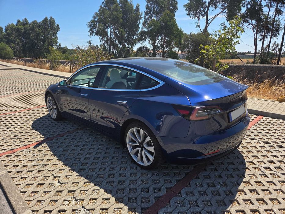 Tesla Model 3 Standard Range Plus (Full Extras)
