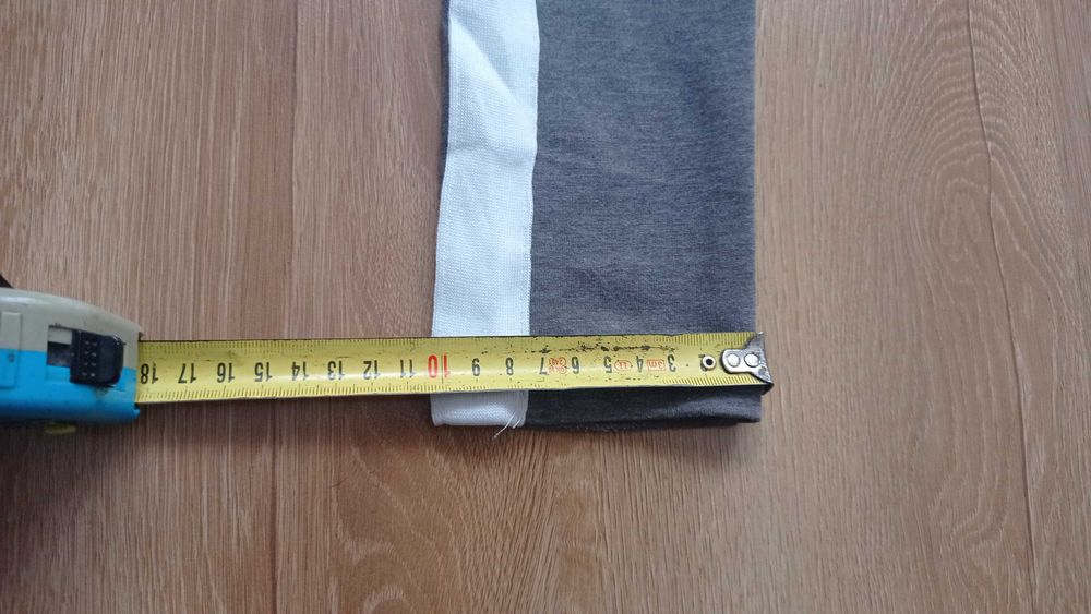 Legginsy z lampansami Reserved 152