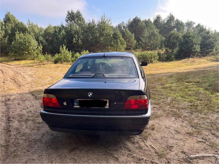 BMW serii 7, E38, silnik 2,8 benzyna + LPG