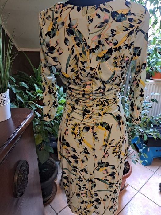 Sukienka damska Peruna r.38