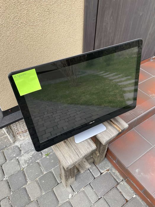 Моноблок ASUS Zen AIO ZN240IS SonicMaster (не працює)