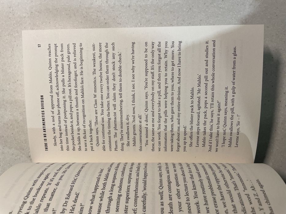 Книга "There Is No Antimemetics Division", нова, англійська мова