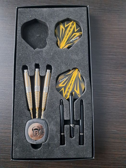 Lotki BULL'S Stinger 90% 3 sztuki