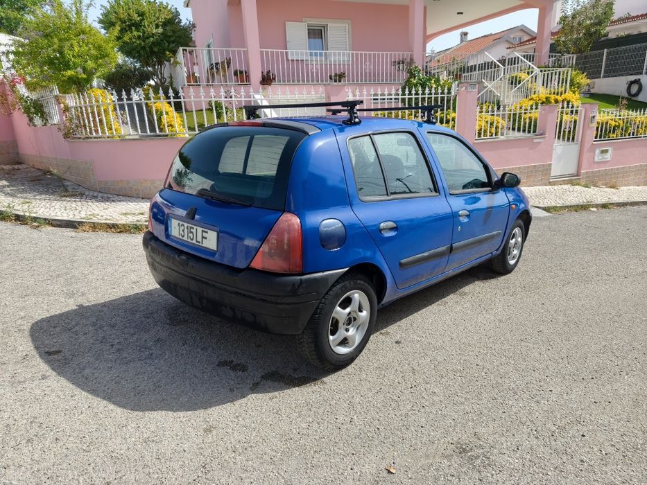 Renault Clio 1.2 16v 260.000klm