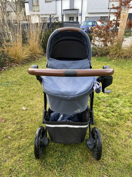 Britax Römer – zestaw 3w1: gondola, spacerówka i fotelik samochodowy