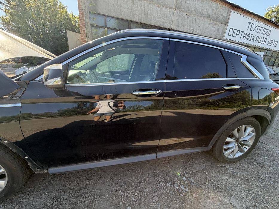 Двери передние задние левые правые infiniti qx50