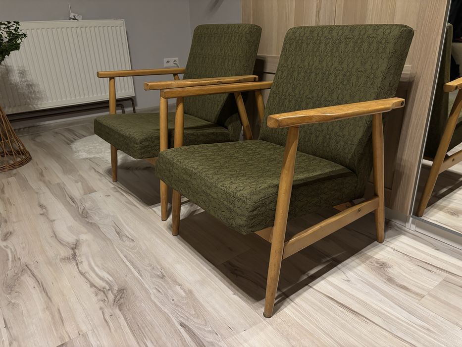 Fotel PRL lisek bdb stan