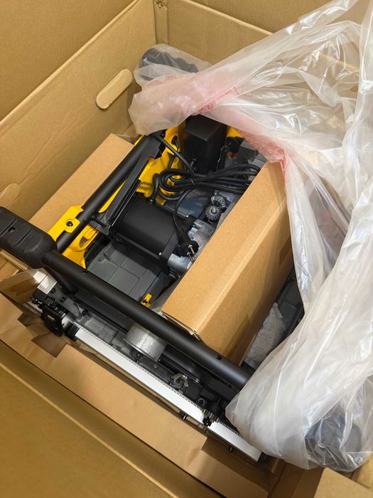Дискова пила DEWALT DWE7485