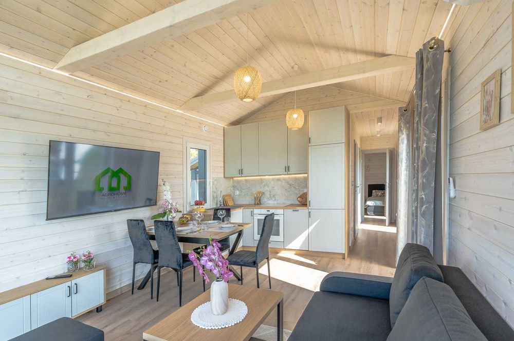 Domek z dużym przeszkleniem Całoroczny 50m2 drewniany Mobilny Modułowy