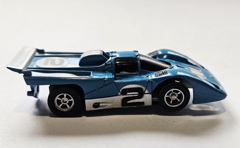 Model z lat 1970 Faller Aurora AFX Ferrari 512M niebieski