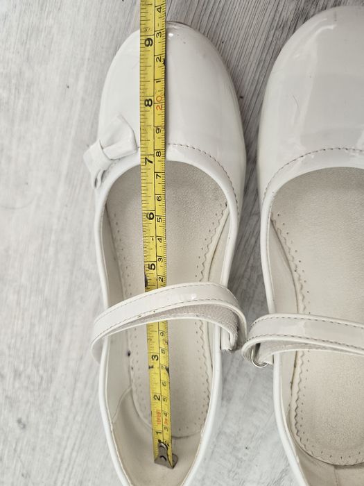 Buty balerinki lakierki dziewczęce rozmiar 36 Nelly Blue