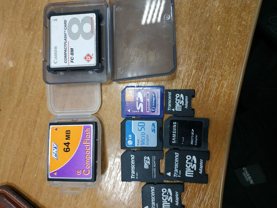 Карти памяті різні