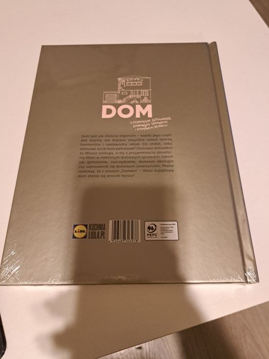 NOWA książka DOM o domowym gotowaniu domowych sprawach i szczęściu