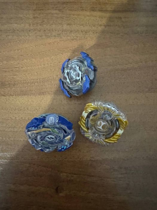 Бейблейд Hasbro.