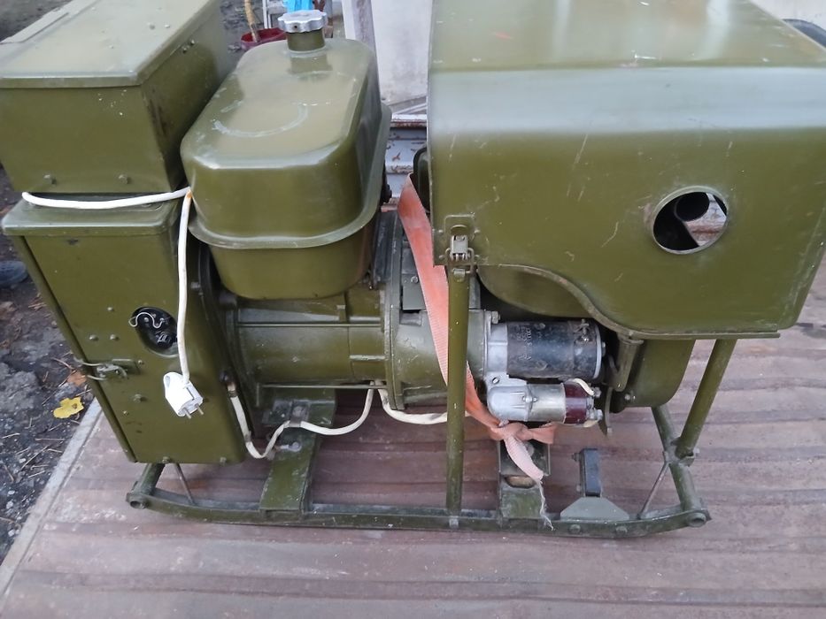 Продам генератор