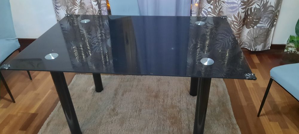 Mesa de jantar...