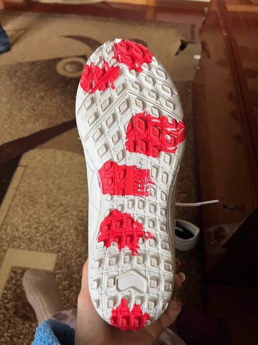 Футбольні кросівки Nike