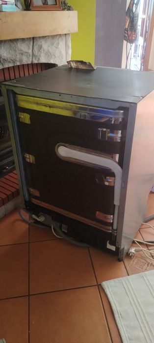 Máquina de lavar loiça de encastre TEKA