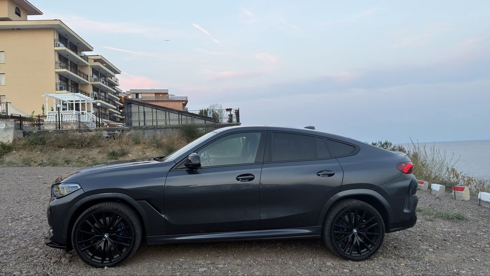 BMW x6 g06 2022