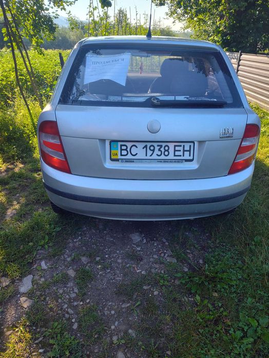 Продаю автомобіль Skoda fabia