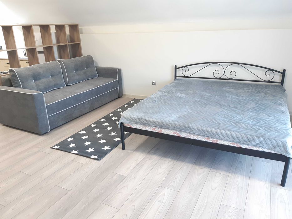 Оренда квартири в центрі Східниці . Вільно .