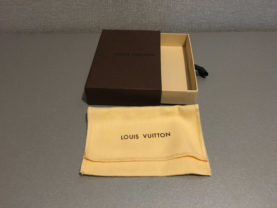 Подарункова коробка Louis Vuitton оригінал