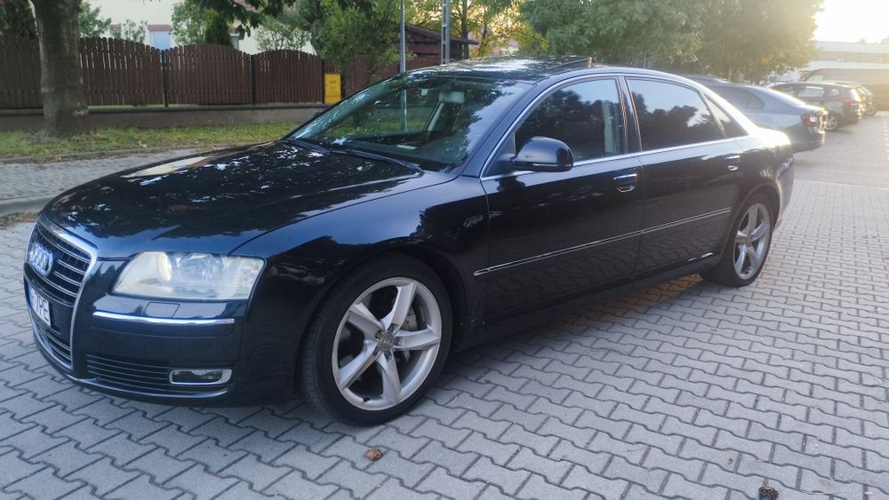 Audi A8 L  4.2_350Km 2009R 24900ZL
