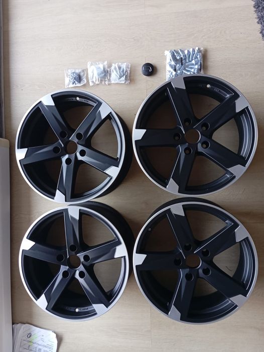 4 Alufelgi Kapsle Śruby Nowe Kopia Oryginału BMW 7,5Jx17H2 5x120 ET35