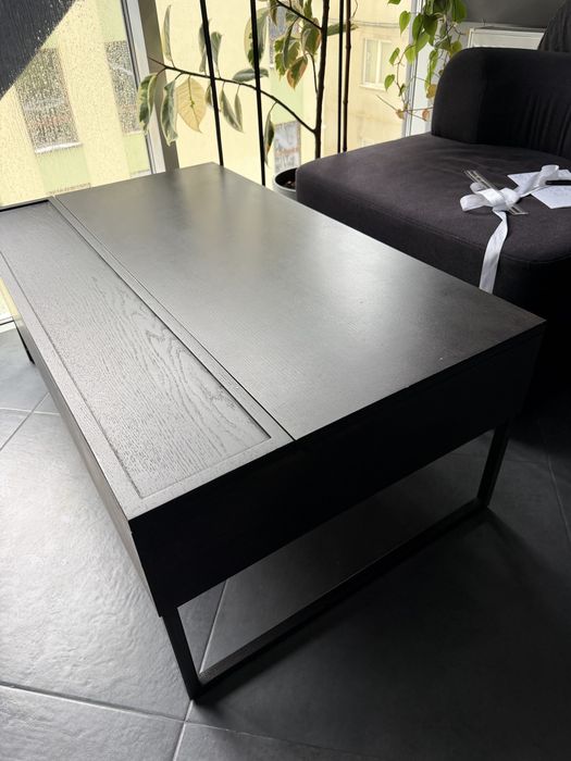 Журнальний столик темно коричневий з дерева